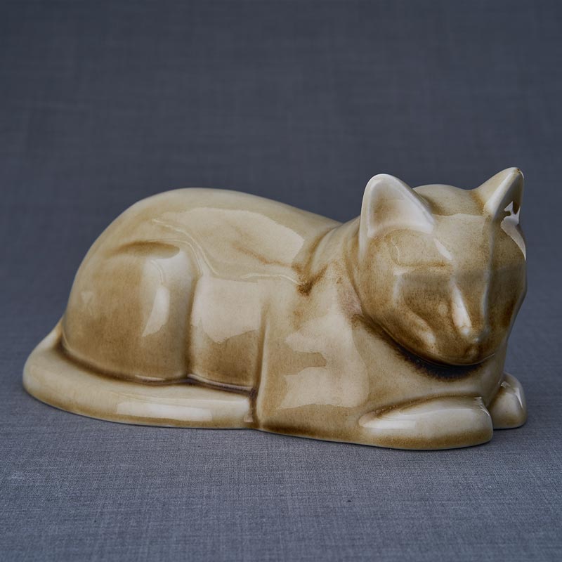 Cat cremation clearance urns